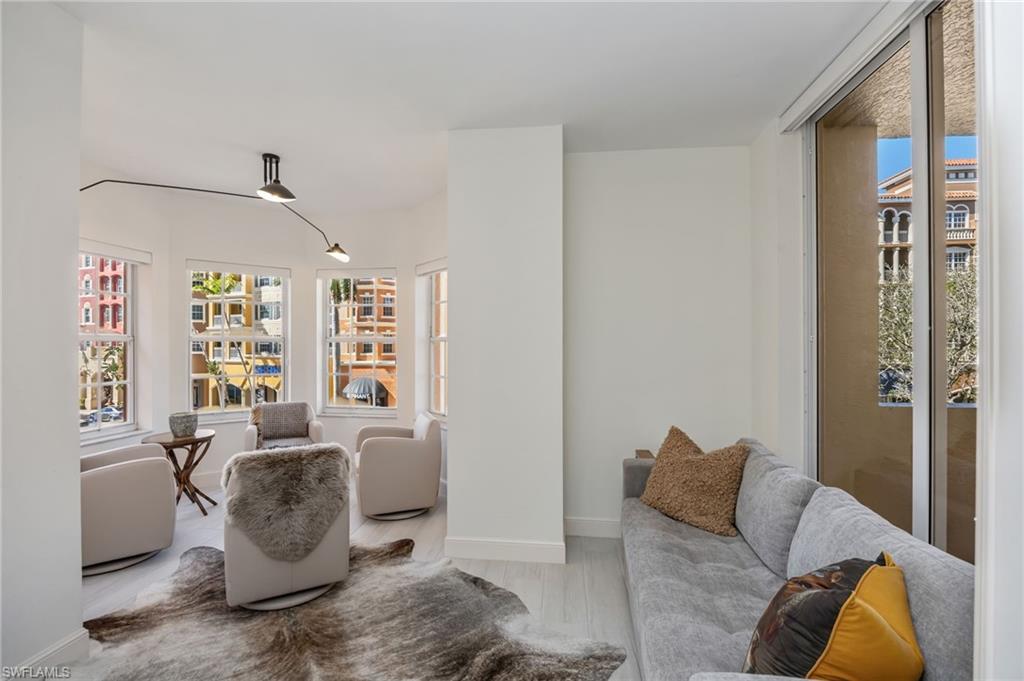 401 Bayfront Place, Unit 3208 Naples, FL 34102 - Photo 11 of 26