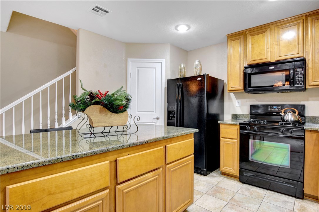 1147 Gecko Road Henderson, NV 89002 - Photo 15 of 40