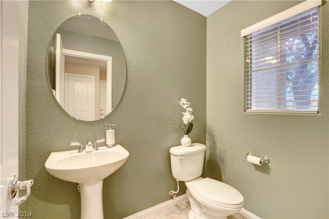 1147 Gecko Road Henderson, NV 89002 - Photo 18 of 40