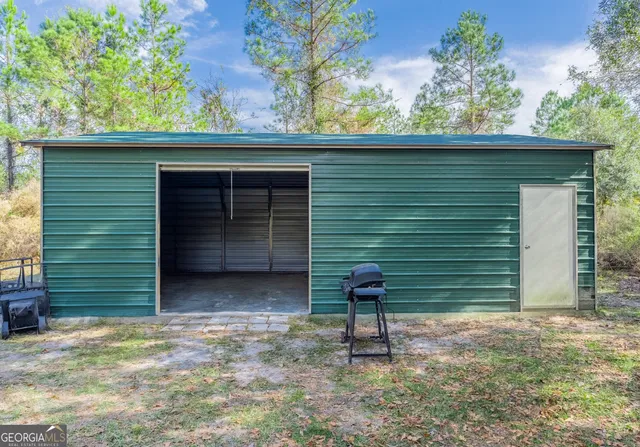 $375,000 | 6911 Old Hortense Road, Hortense, GA 31543