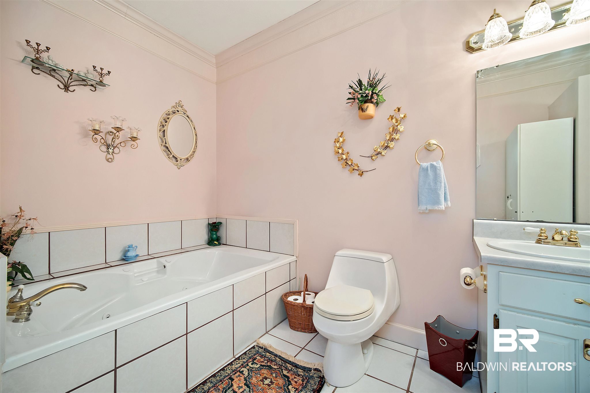 113 Perrys Chapel Road Gainestown, AL 36540 - Photo 14 of 47 Master Bath