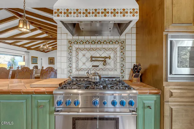 $3,395,000 | 1450 Arroyo View Drive, Pasadena, CA 91103