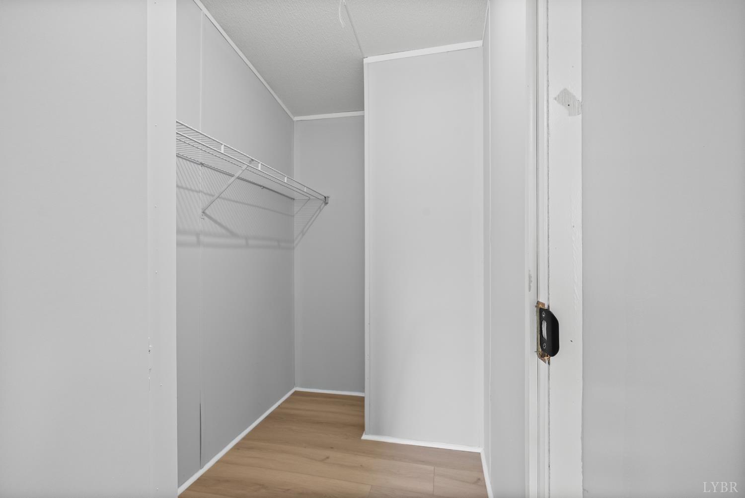 509 Oak Hill Road Prospect, VA 23960 - Photo 16 of 41 a view of an empty room