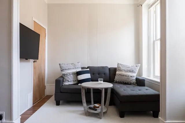 $2,100 | 55 Coleman Street, Unit 3, Boston, MA 02125