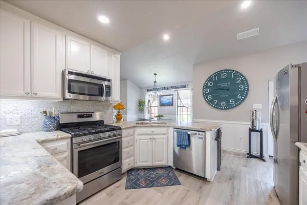 $445,000 | 1301 North St Charles Avenue, Pilot Point, TX 76258