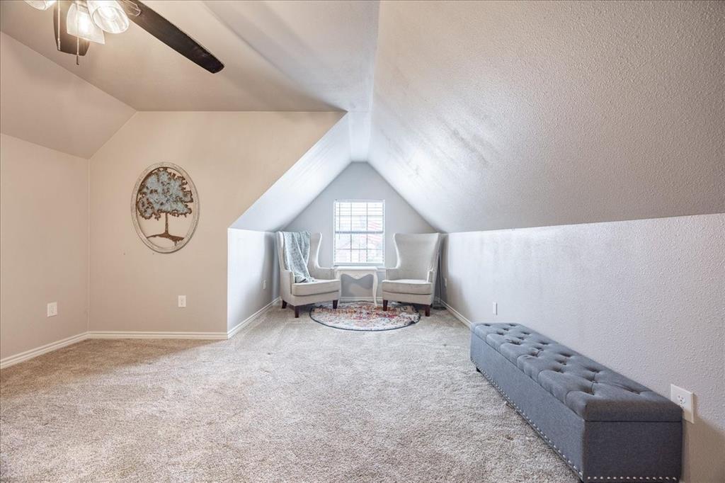 1301 North St Charles Avenue Pilot Point, TX 76258 - Photo 26 of 37