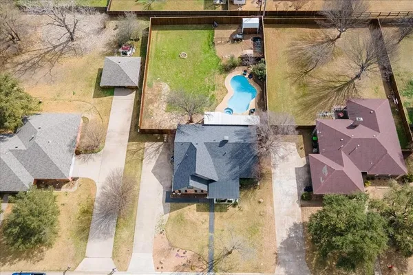 $445,000 | 1301 North St Charles Avenue, Pilot Point, TX 76258