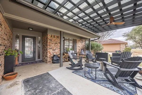 $445,000 | 1301 North St Charles Avenue, Pilot Point, TX 76258