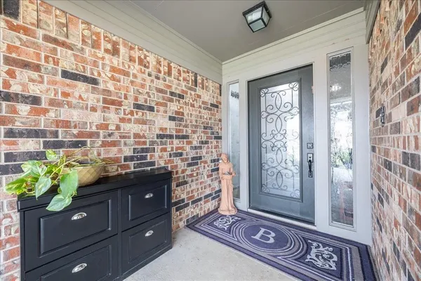 $445,000 | 1301 North St Charles Avenue, Pilot Point, TX 76258