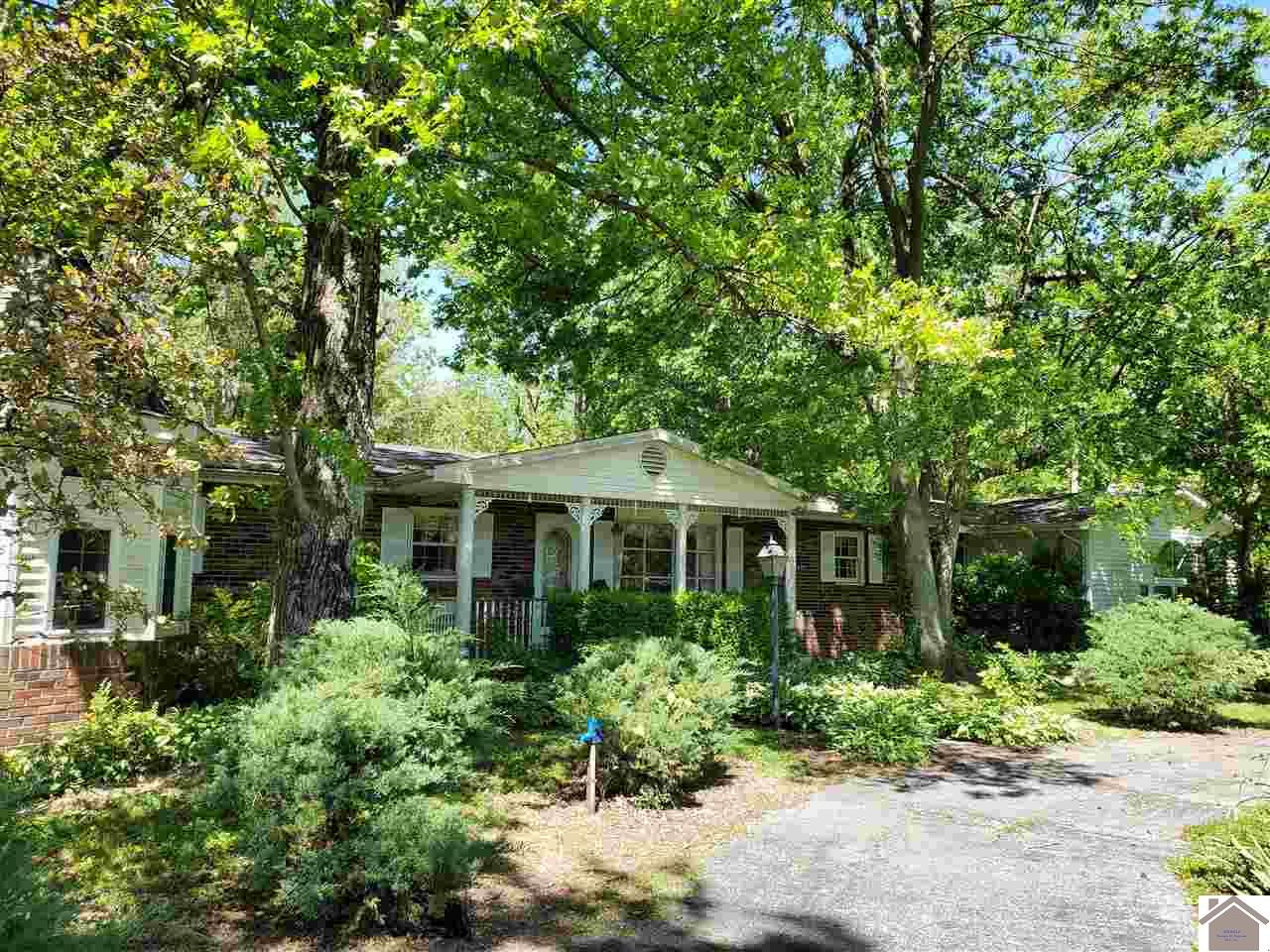 851 Oaks Road Paducah, KY 42003 - Photo 1 of 1 Photo 1
