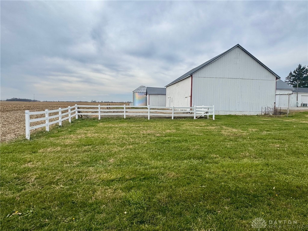 2082 Preble Cty Butler Township Road New Madison, OH 45346 - Photo 14 of 89 Gallery Image 14