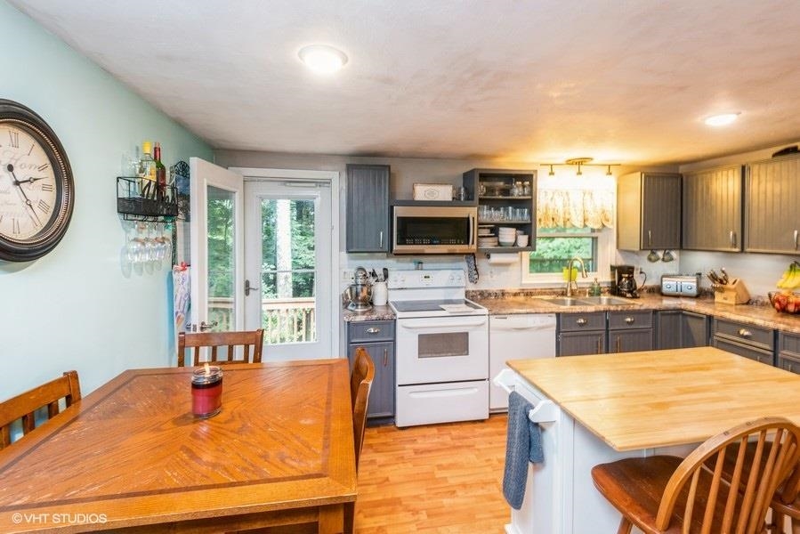 1 Savage Road Gilford, NH 03249 - Photo 12 of 36 Gallery Image 12