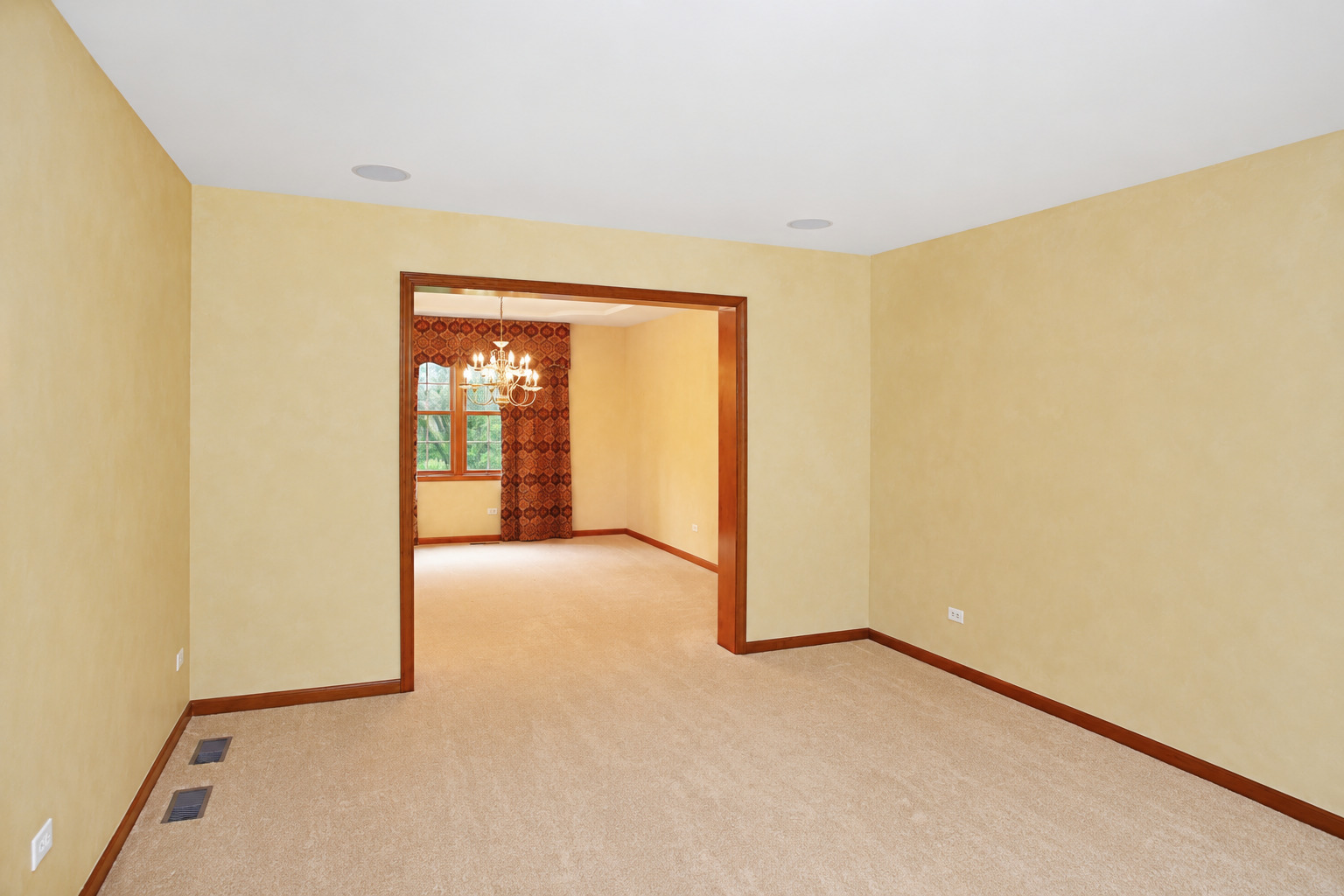 2660 Hoddam Road Naperville, IL 60564 - Photo 21 of 35