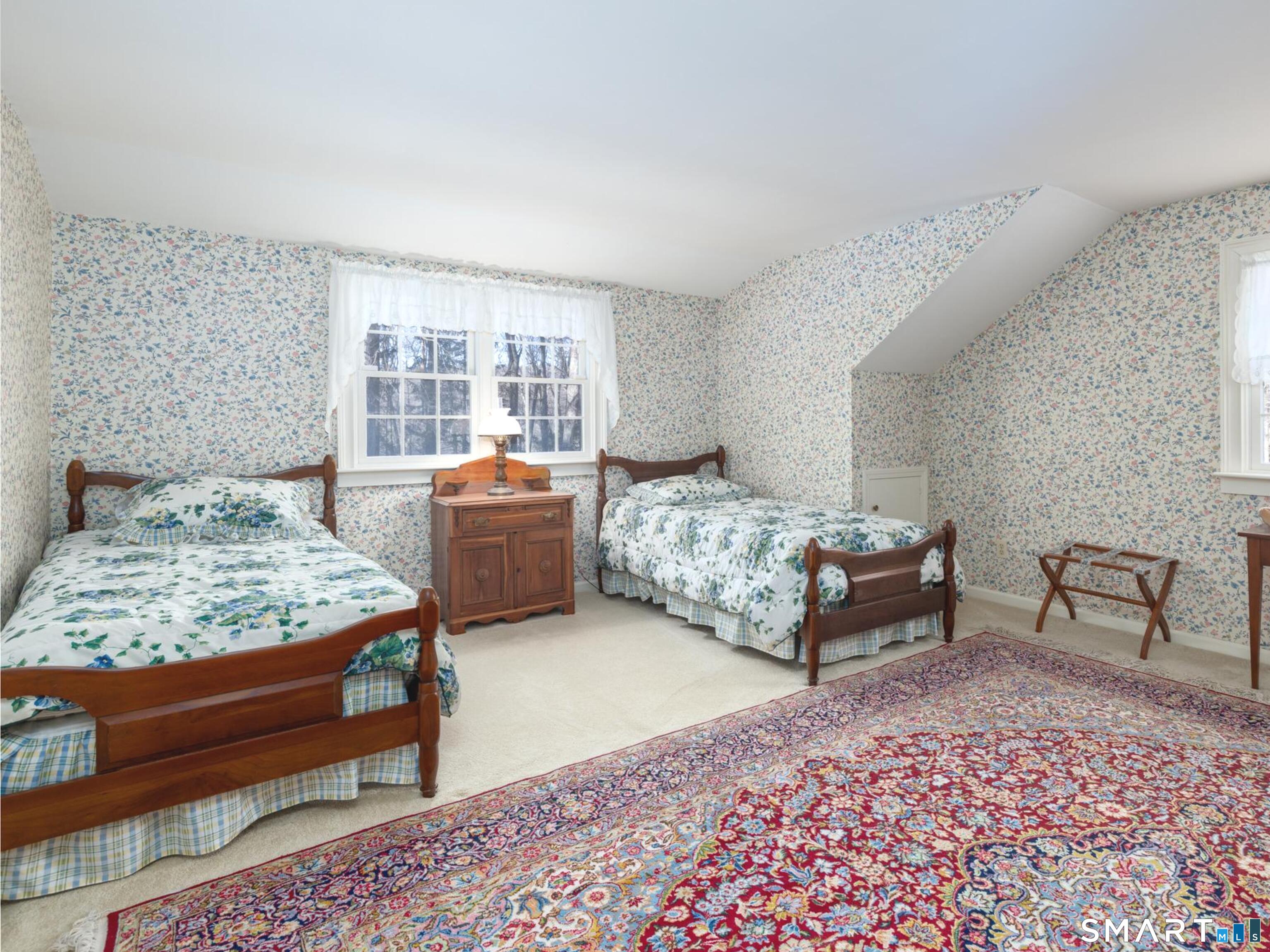 117 Crest Road Middlebury, CT 06762 - Photo 26 of 38 Lovely large bedroom on the upper level