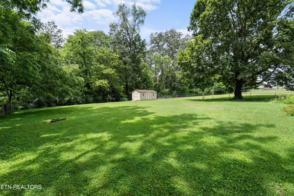 $379,900 | 2559 Dogwood Lane, Talbott, TN 37877