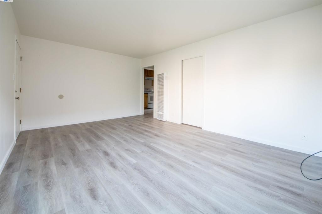 1815 Fairview Street Berkeley, CA 94703 - Photo 5 of 11