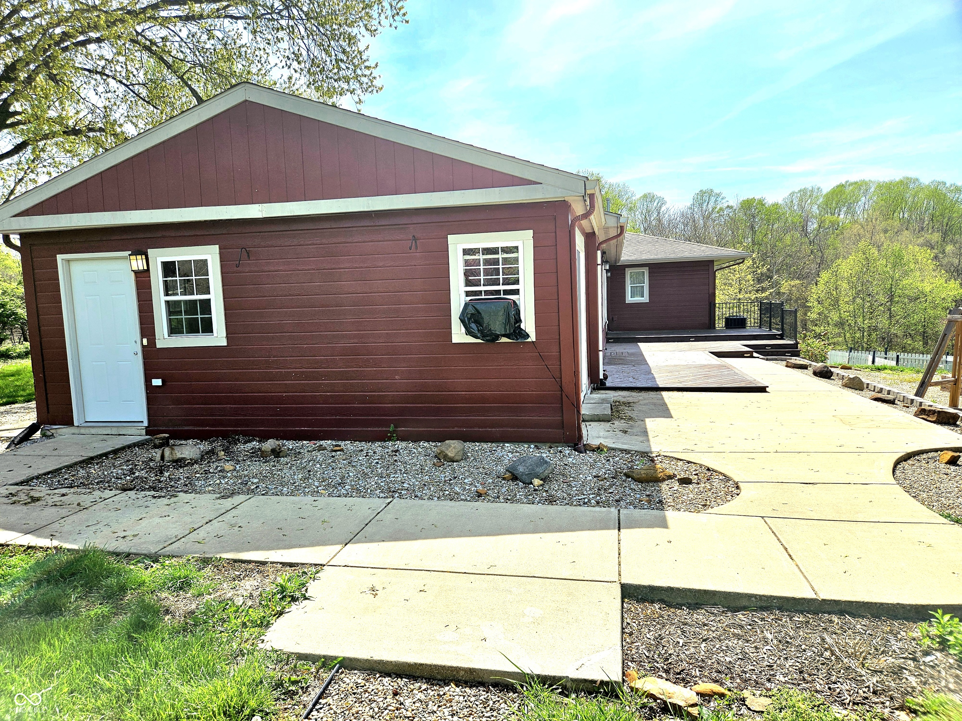 1647 State Ferry Road Spencer, IN 47460 - Photo 3 of 44 Gallery Image 3