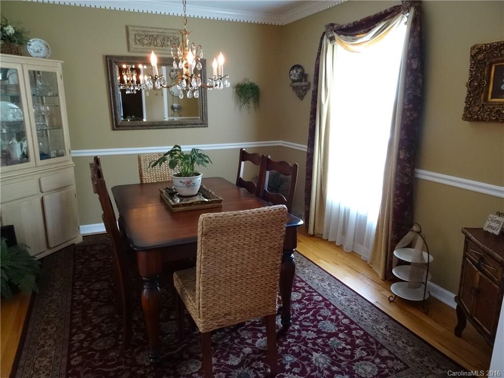 8516 Castlekeep Road Charlotte, NC 28226 - Photo 5 of 24 Gallery Image 5
