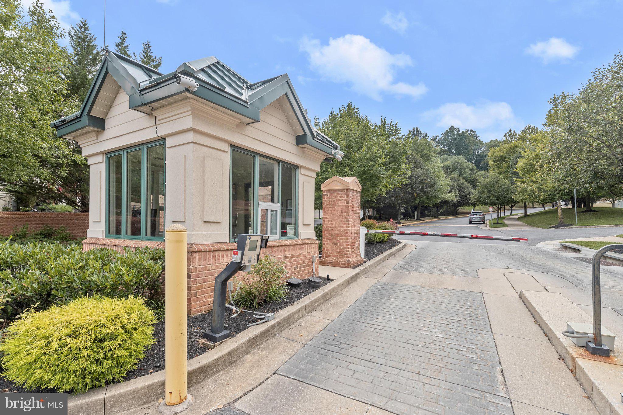 4415 Summer Grape Road, Unit 4415 Pikesville, MD 21208 - Photo 68 of 87 Security Gate