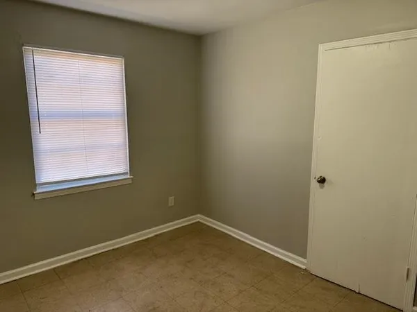 $79,900 | 2551 Dakar Avenue, Memphis, TN 38127