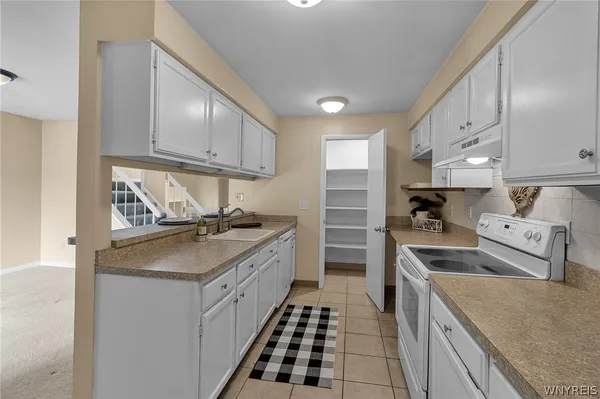 $249,900 | 1501 Forest Edge Drive, Amherst, NY 14051