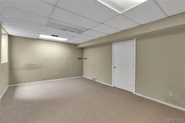 $249,900 | 1501 Forest Edge Drive, Amherst, NY 14051