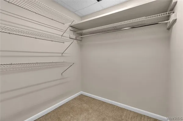 $249,900 | 1501 Forest Edge Drive, Amherst, NY 14051