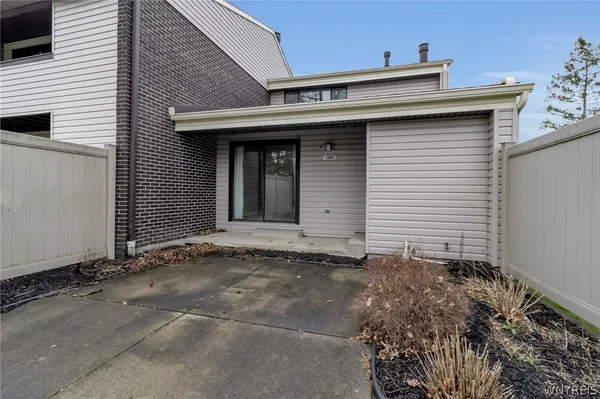 $249,900 | 1501 Forest Edge Drive, Amherst, NY 14051