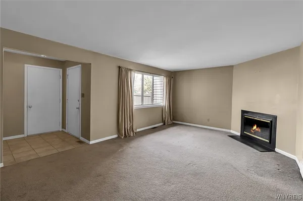 $249,900 | 1501 Forest Edge Drive, Amherst, NY 14051