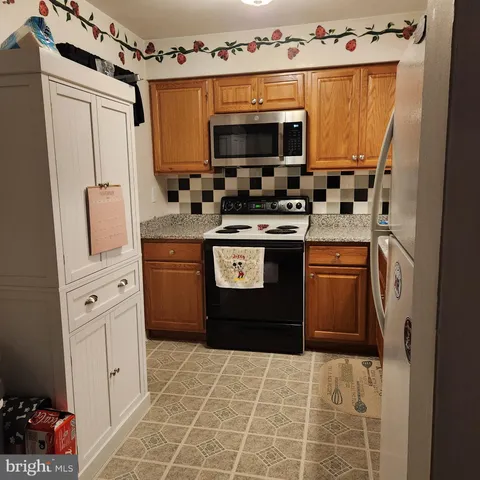 $243,000 | 1217 Crosshill Court, Lansdale, PA 19446