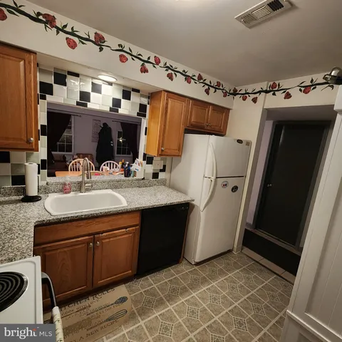 $243,000 | 1217 Crosshill Court, Lansdale, PA 19446