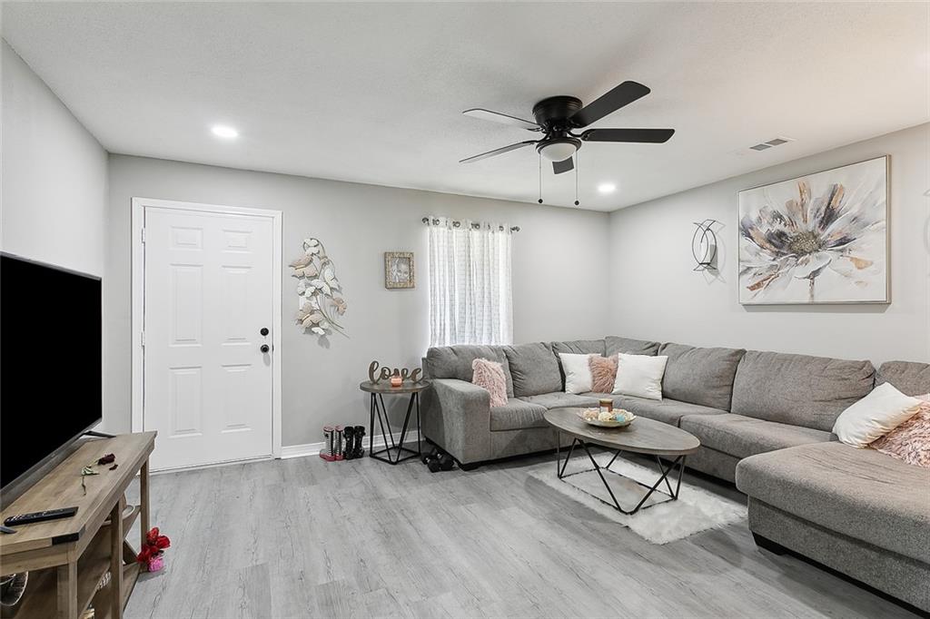 7468 Ransom Street New Orleans, LA 70126 - Photo 3 of 18 Gallery Image 3