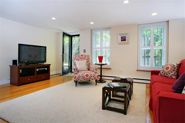 43 Rutland Square, Unit 1 Boston, MA 02118 - Photo 1 of 7 Gallery Image 1
