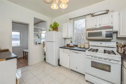 $995,000 | 785 Warburton Avenue, Yonkers, NY 10701