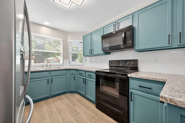 $2,050 | 4911 Maurita Drive, Spring, TX 77373