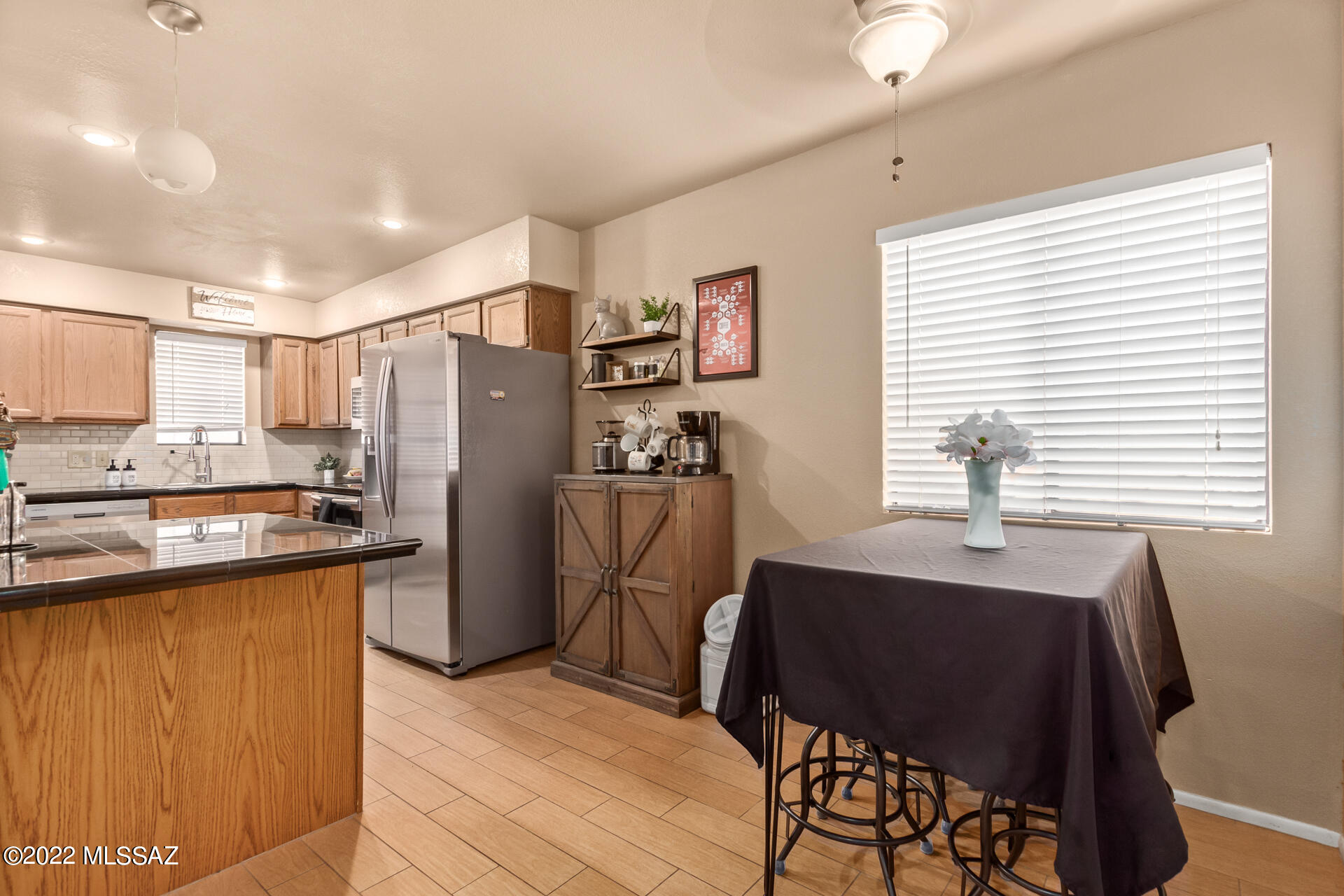 3690 North Country Club Road, Unit 1004 Tucson, AZ 85716 - Photo 6 of 24