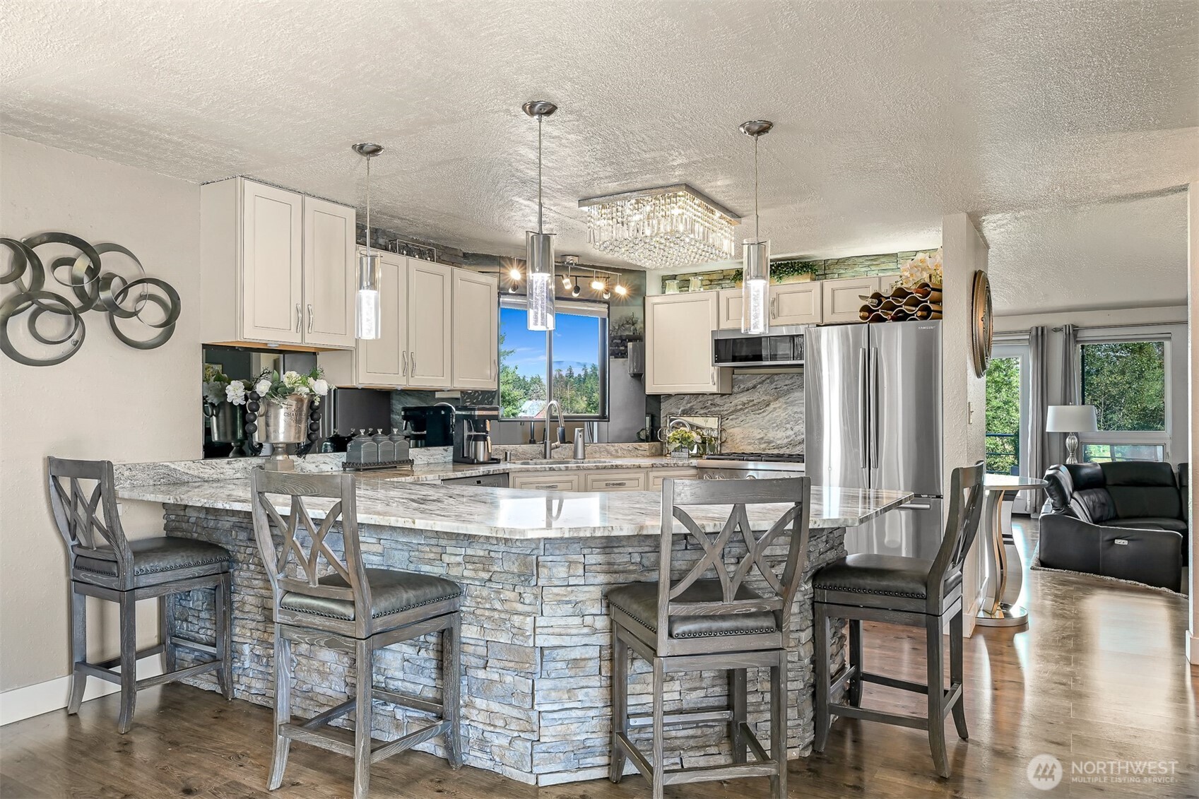 1835 East Smith Road Bellingham, WA 98226 - Photo 13 of 40