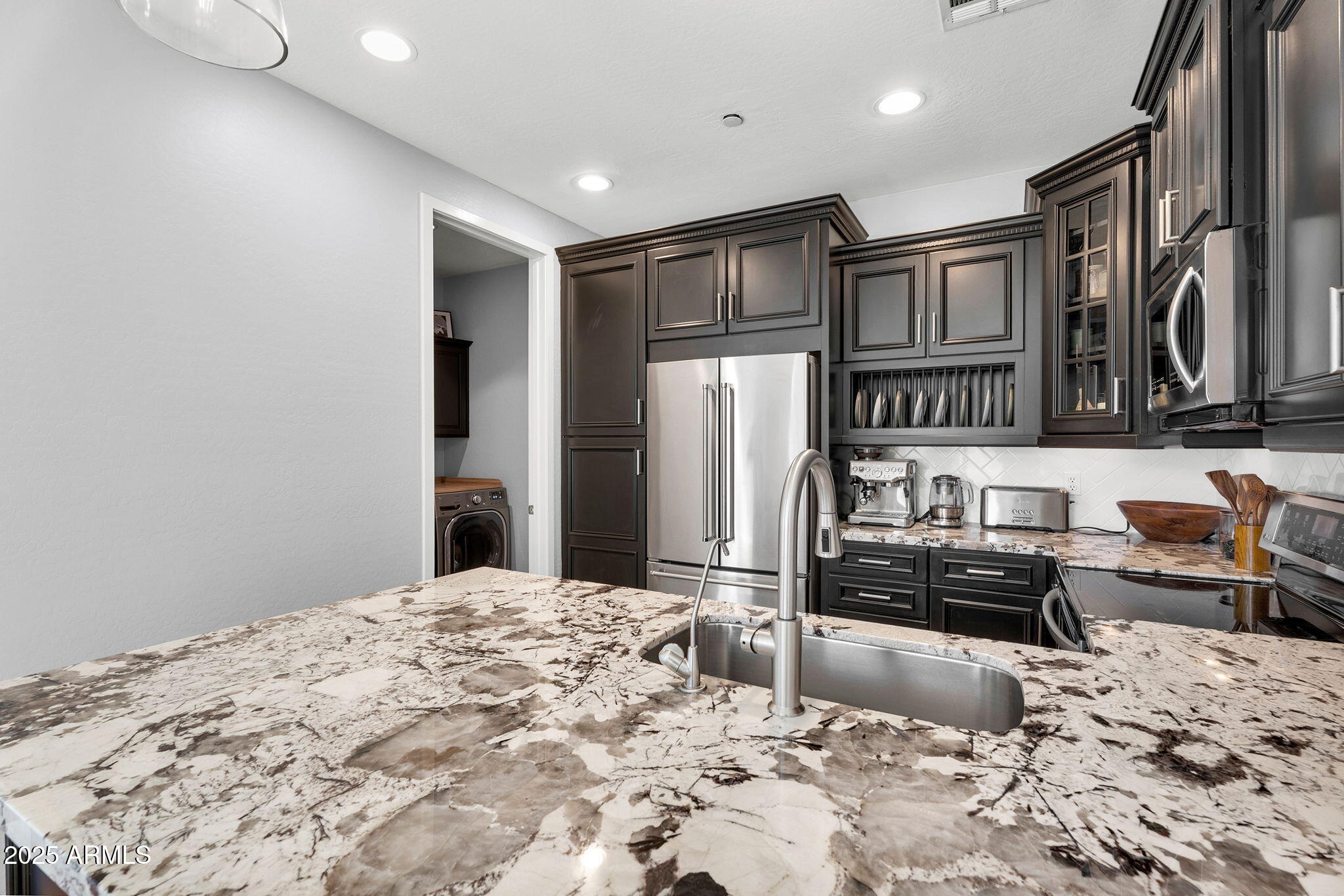 2446 East Roma Avenue Phoenix, AZ 85016 - Photo 13 of 37 Granite Island & Prep Space