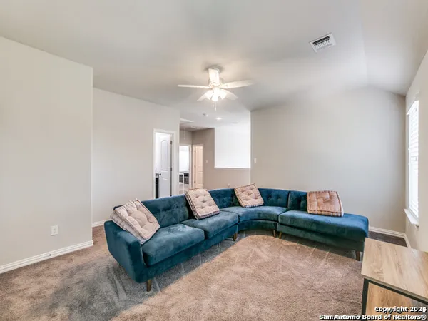 $2,625 | 5348 Saffron Rose, San Antonio, TX 78253