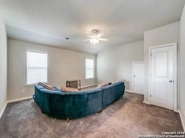 $2,625 | 5348 Saffron Rose, San Antonio, TX 78253