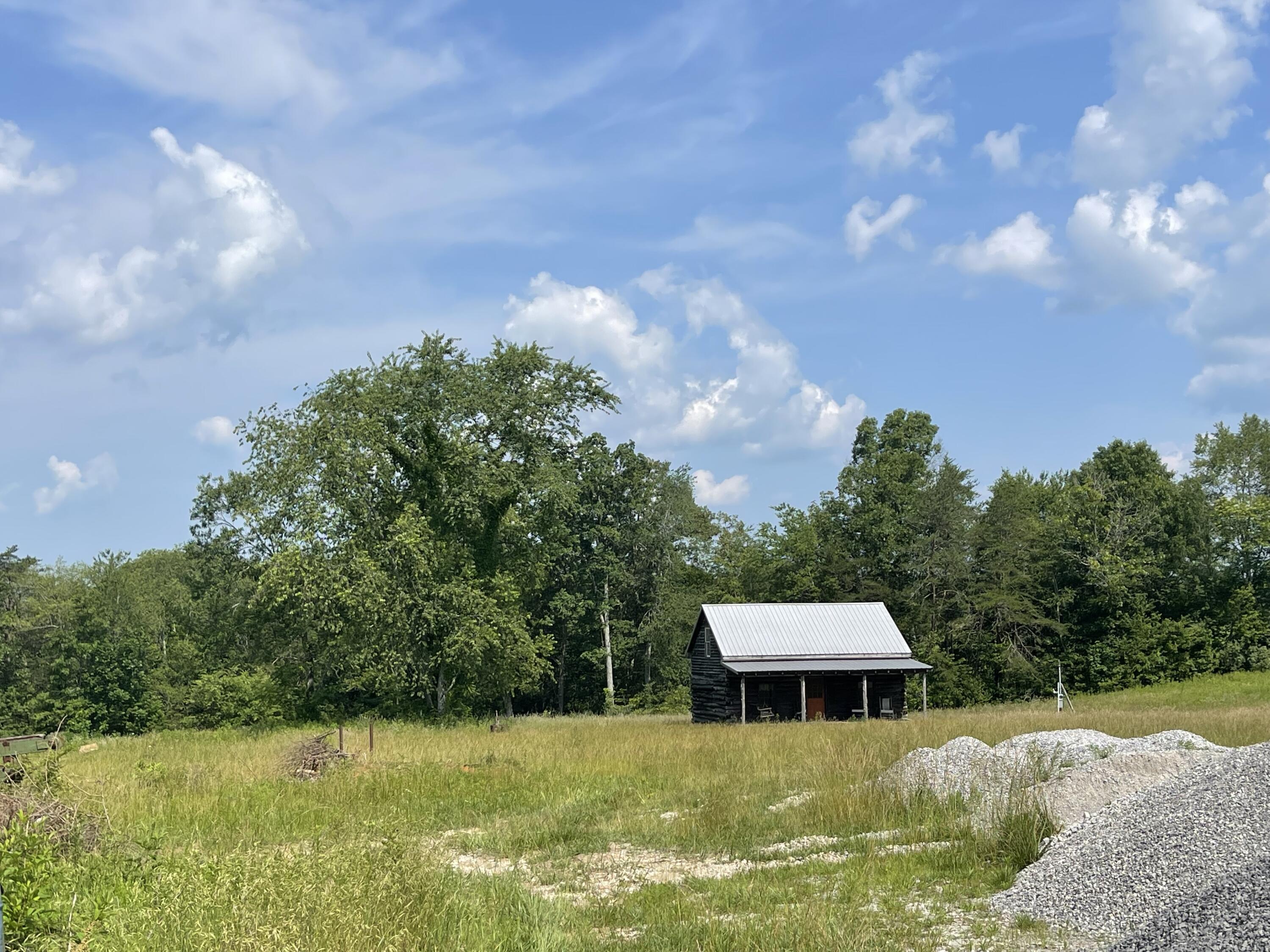 4750 Thomas And Smith Road Pikeville, TN 37367 - Photo 18 of 19 IMG_5769