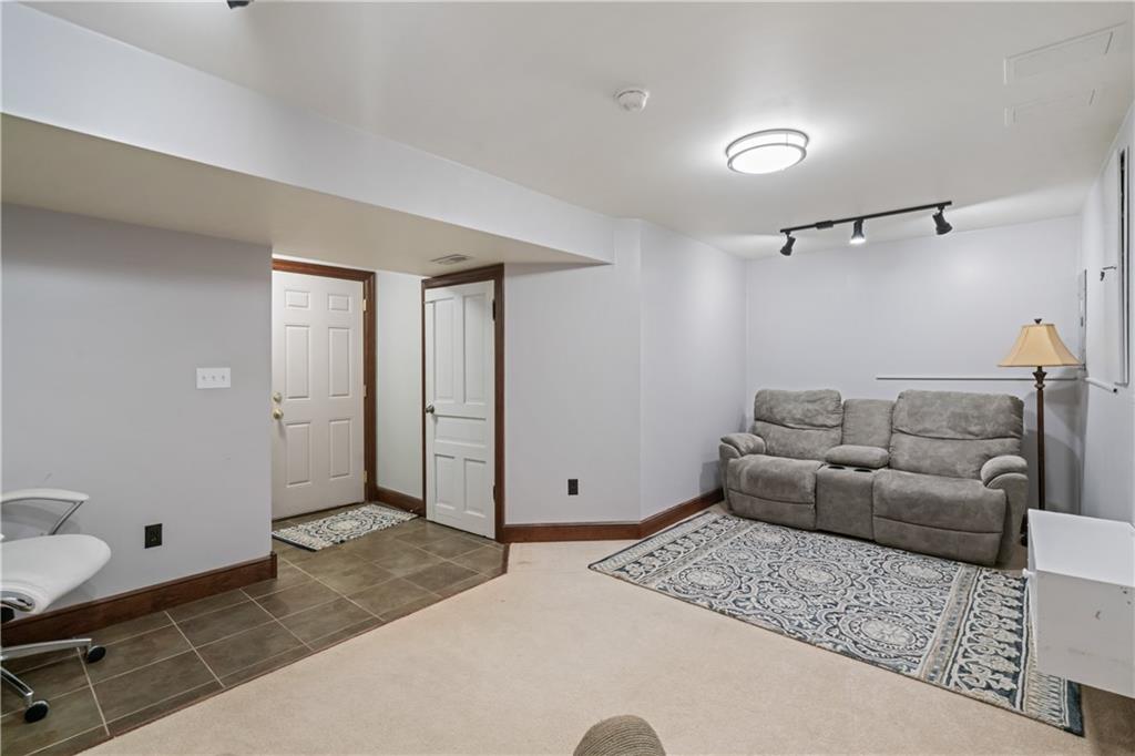 36 Castle View Drive McKees Rocks, PA 15136 - Photo 24 of 28 Finished lower level