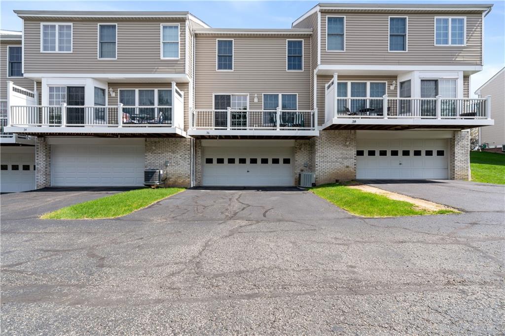 36 Castle View Drive McKees Rocks, PA 15136 - Photo 27 of 28