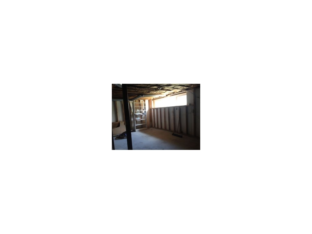 640 Echo Road Vestal, NY 13850 - Photo 10 of 11 Gallery Image 10