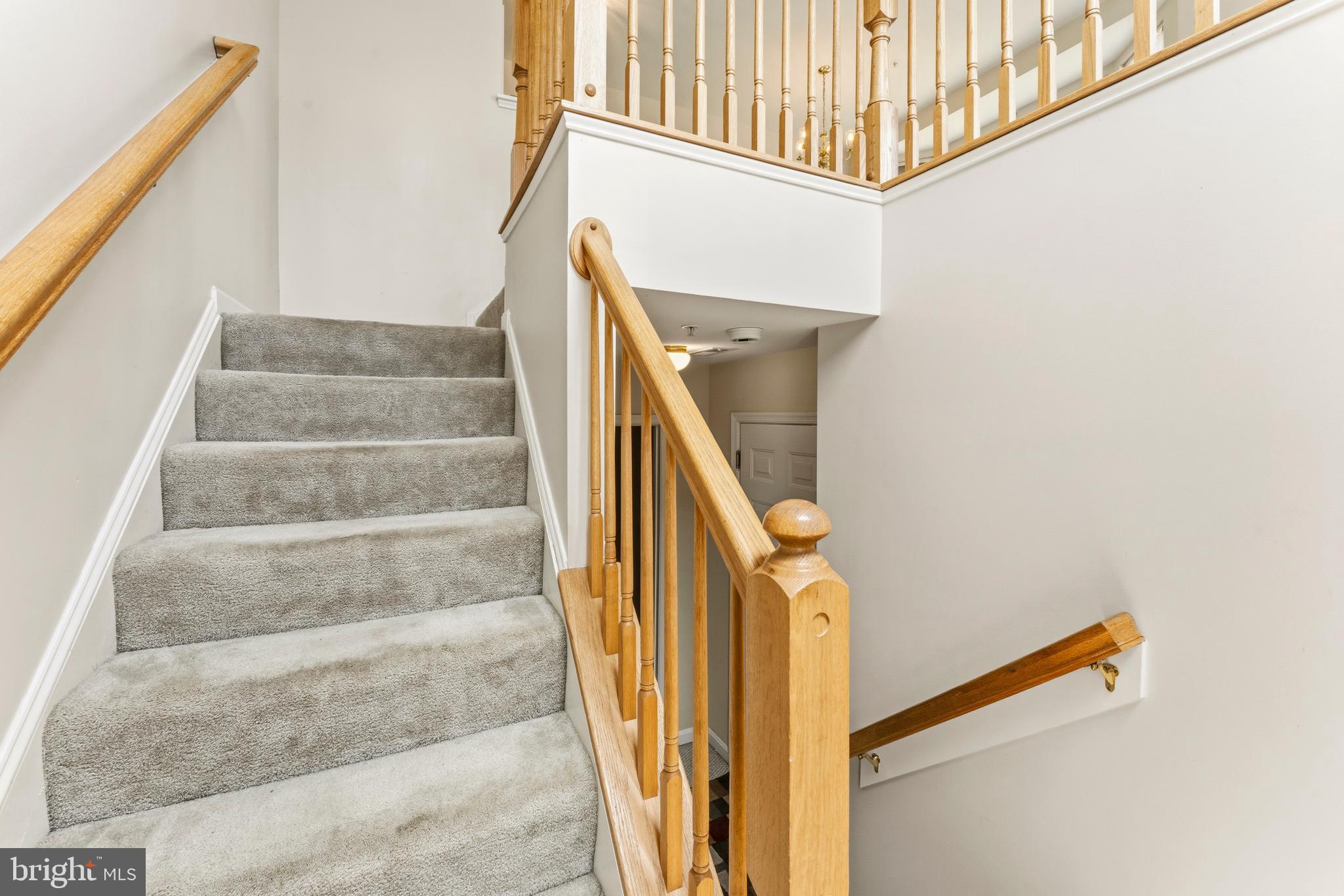 218 Harpers Way Frederick, MD 21702 - Photo 4 of 49