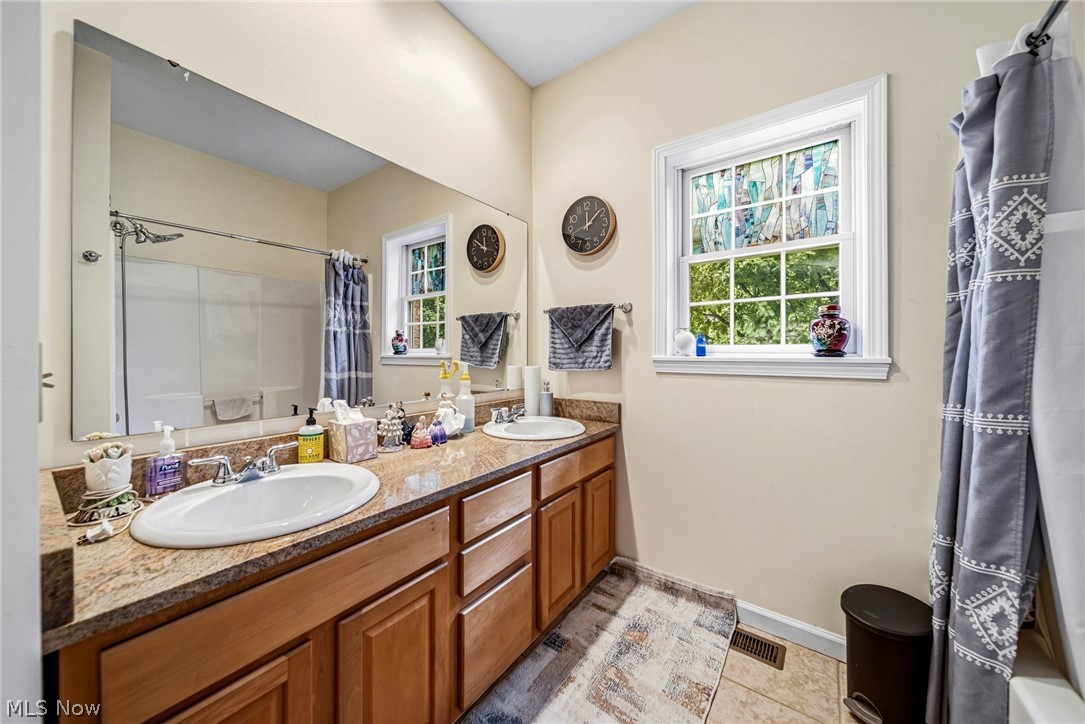 10401 Darrow Road Vermilion, OH 44089 - Photo 11 of 33