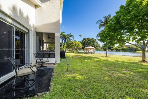 $1,250,000 | 620 Northwest 204th Avenue, Pembroke Pines, FL 33029