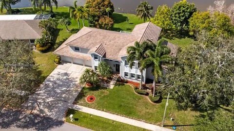 $1,250,000 | 620 Northwest 204th Avenue, Pembroke Pines, FL 33029