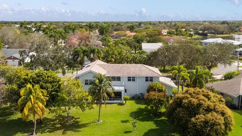 $1,250,000 | 620 Northwest 204th Avenue, Pembroke Pines, FL 33029