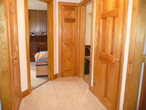 7 Loris Road Peabody, MA 01960 - Photo 11 of 30 Gallery Image 11